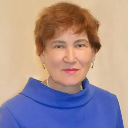 Faniya, 67Kazan, Russia 