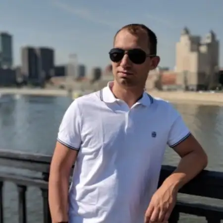 Rauf, 34Estonia 