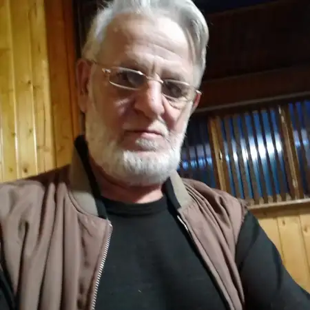 Albert, 69Grozny, Russia 