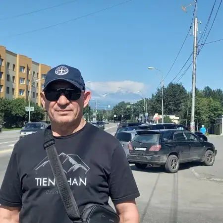Adam, 58Petropavlovsk-Kamchatsky, Russia