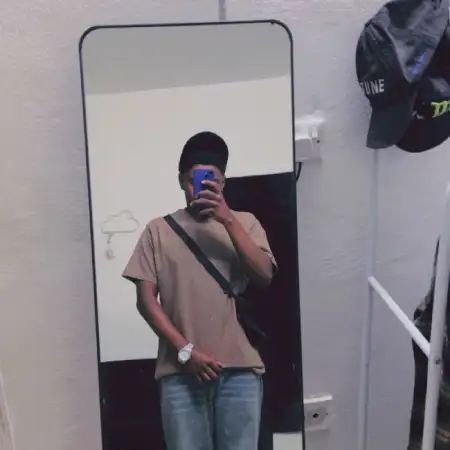 waleed, 25 Saudi Arabia