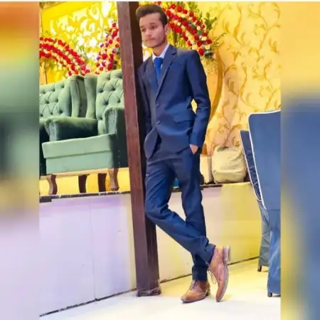 Ismail, 24Pakistan 