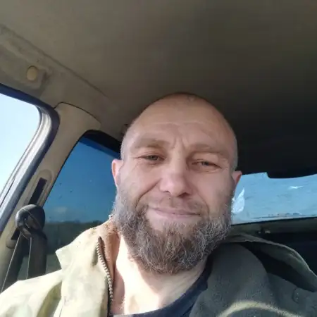 Abdurazak, 42Liski, Russia 