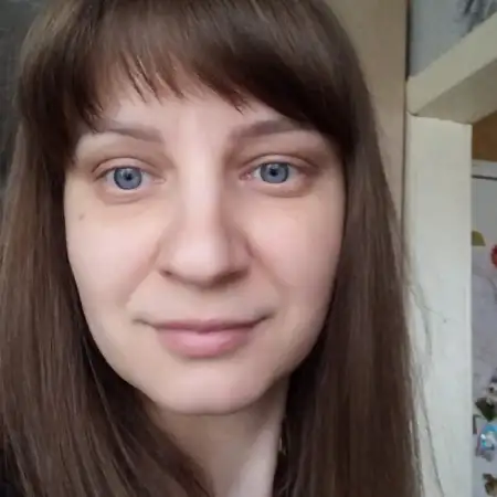 Alena, 41Dirt, Russia 