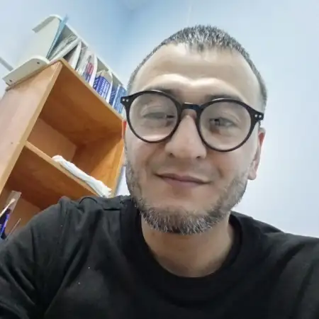 Samad, 40Artem, Russia 