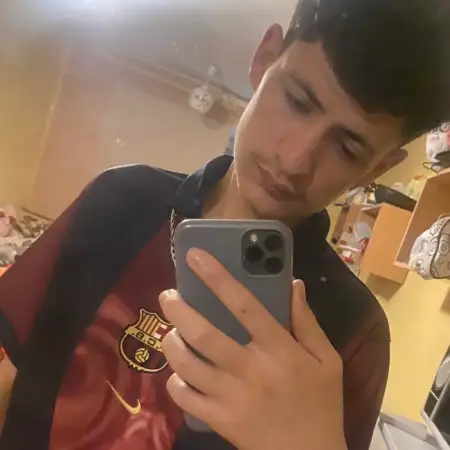Yassin, 23Nizhny Novgorod, Russia 