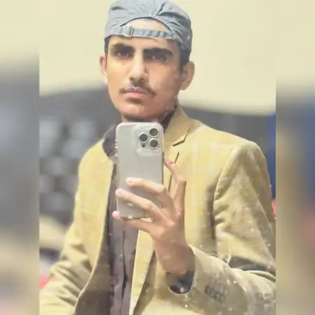 Zayn, 21Pakistan 