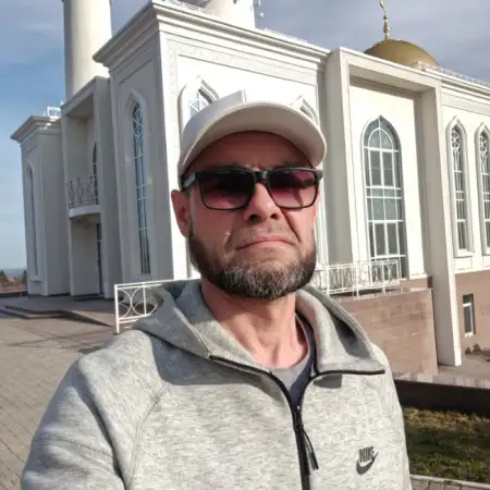 Rinat, 48Kazan, Russia 