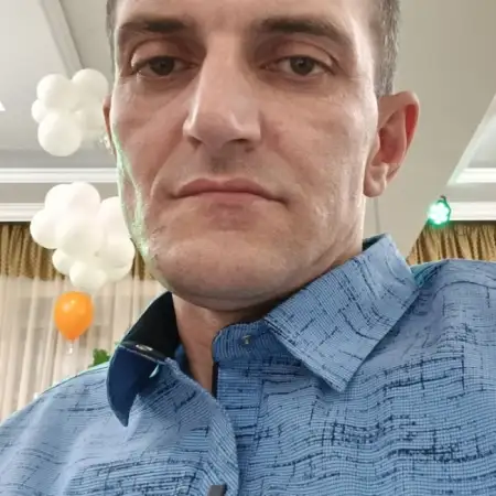 Zaur, 46Tyumen, Russia 