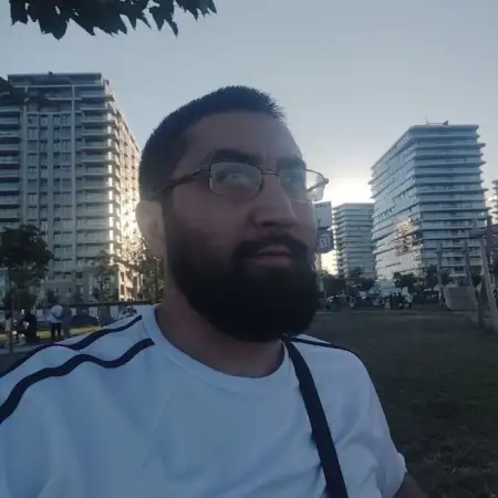 Abdullah, 37Istanbul, Turkey 