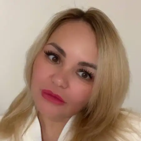 Svetlana, 40Yekaterinburg, Russia 