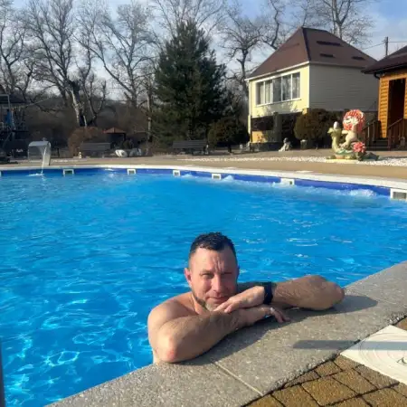 Amir, 43Peschanokopskoye, Russia 