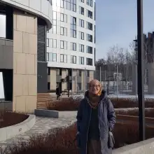 Photo Musulmank 1 Собираю в огороде травву