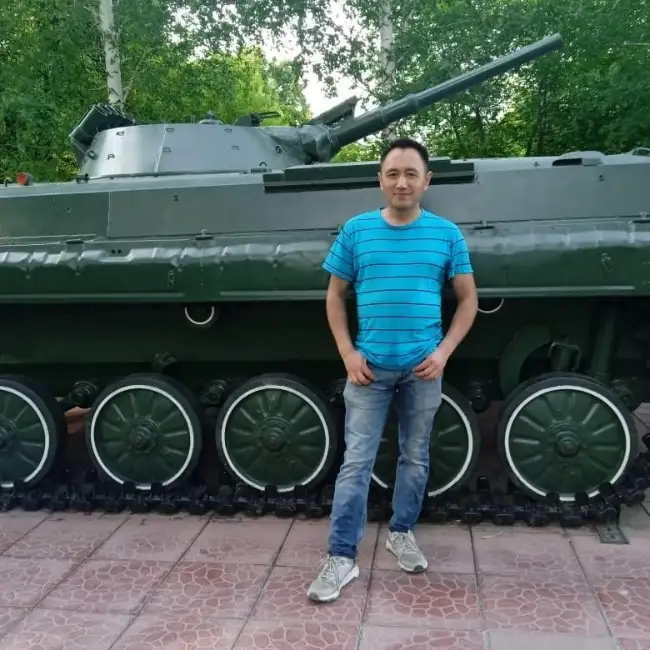 Aydar, 44