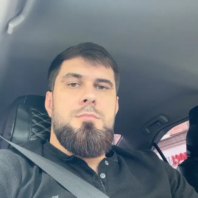 Rizvan, 35, Saint Petersburg, Russia